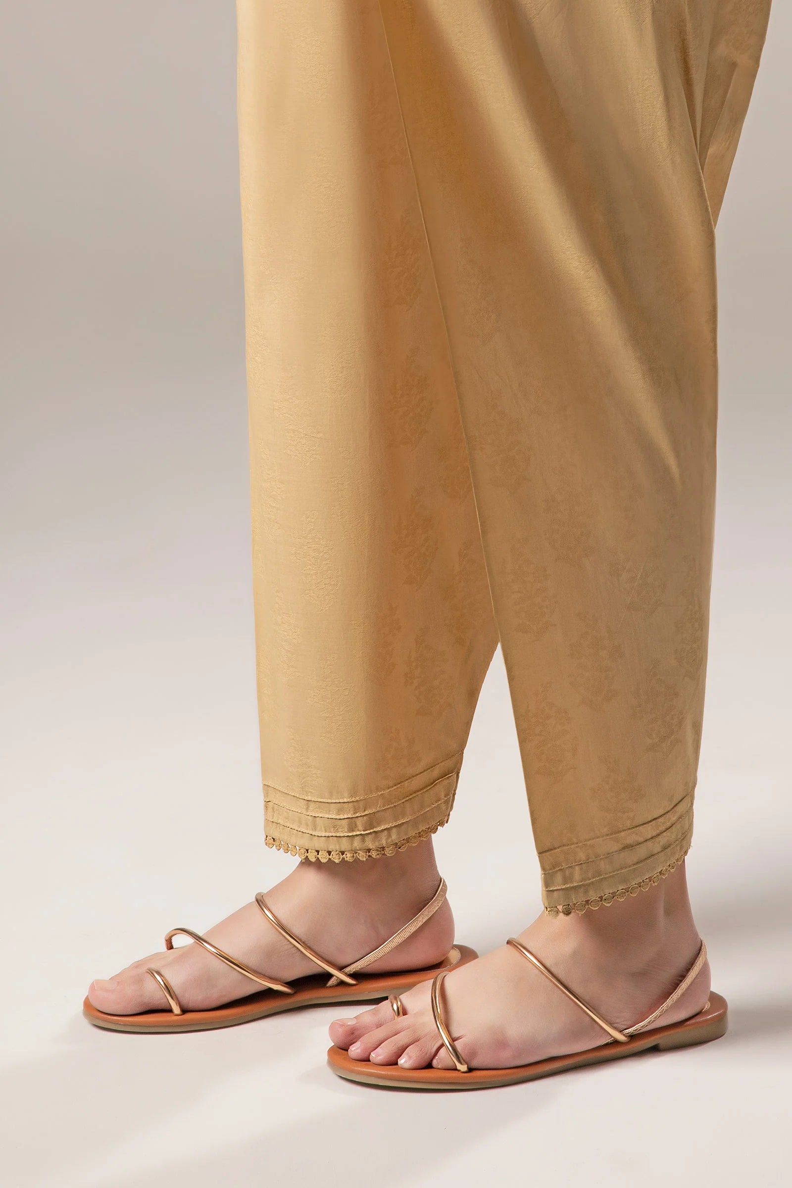 Dyed Dobby Shalwar  –  Maria B